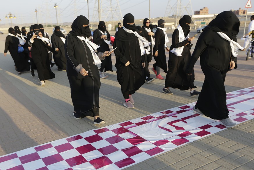 Saudi women start a walk at a public park at Al Hamadanyah district in Jiddah, Saudi Arabia, Friday, Nov. 19, 2021. (AP Photo/Amr Nabil)