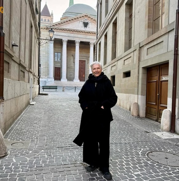 A 76 ans, Maye Musk est infatiguable.