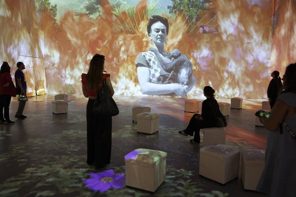 Mexique : L'exposition immersive Frida Kahlo : La vie d'une icône à Mexico L'exposition immersive Frida Kahlo : La vie d'une icône à Mexico City, Mexique le 05 mars 2025. Cette bio ...