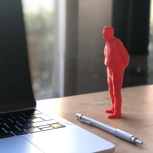 Umarell is a digital elder who observes digital building sites, your computers. It is produced with 3D printing technologies with bioplastic materials. Each Umarell is about 14 cm tall and increases y ...