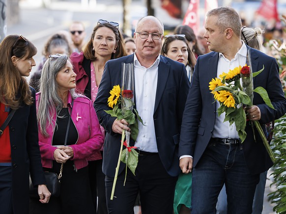 Le socialiste vaudois Pierre-Yves Maillard, au centre, a pass� la rampe d�s le 1er tour pour acc�der au Conseil des Etats.