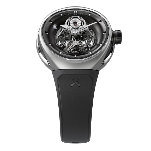 La fameuse montre Orb en titane de Vanguart, dont Sam Altman a commandé des modèles similaires personnalisés pour OpenAI.