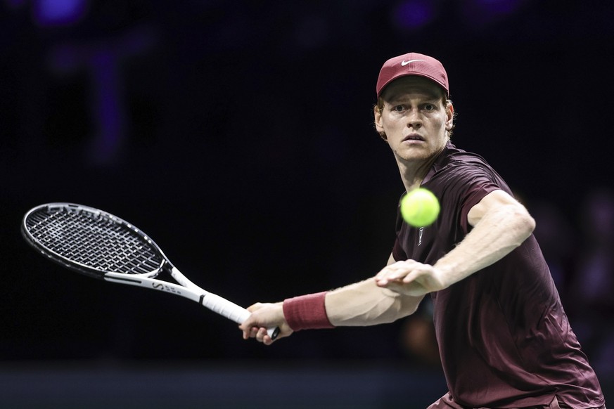 epa12491032 Jannik Sinner of Italy in action during his second round match against Zizou Bergs of Belgium at the ATP Paris Masters tennis tournament in Nanterre, outside Paris, France, 29 October 2025 ...