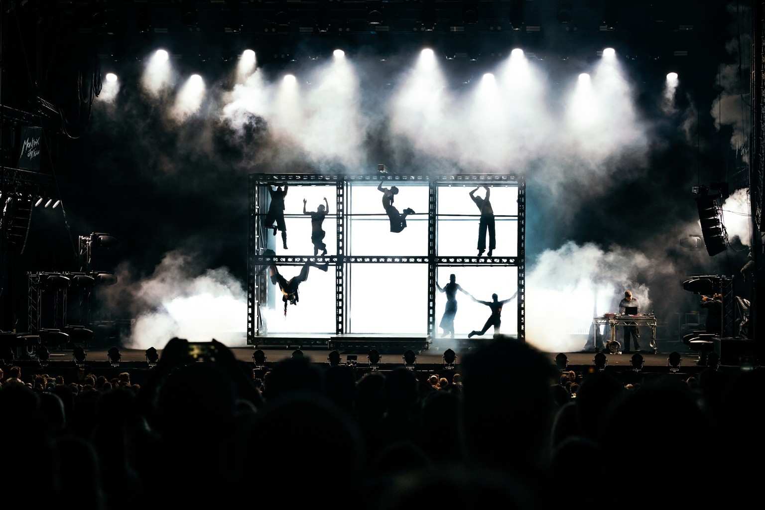 La scénographie de FKA twigs au Montreux Jazz Festival