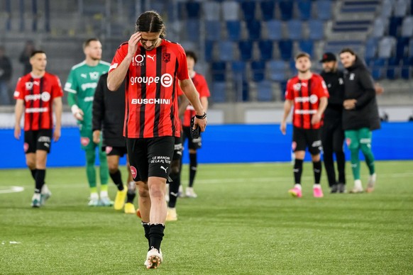 Deception du defenseur neuchatelois Mirza Mujcic lors de la rencontre de football de Challenge League entre FC Lausanne-Sport et Neuchatel Xamax FCS le vendredi 12 mai 2023 au stade de la Tuiliere a L ...
