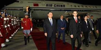 Des F/A-18 suisses interceptent l'avion de Xi Jinping: Pékin est furax