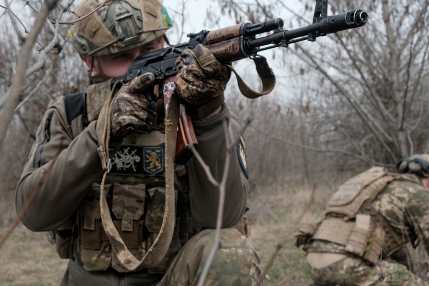 Jusqu&#039;à 17 500 soldats ukrainiens seraient morts dans la guerre