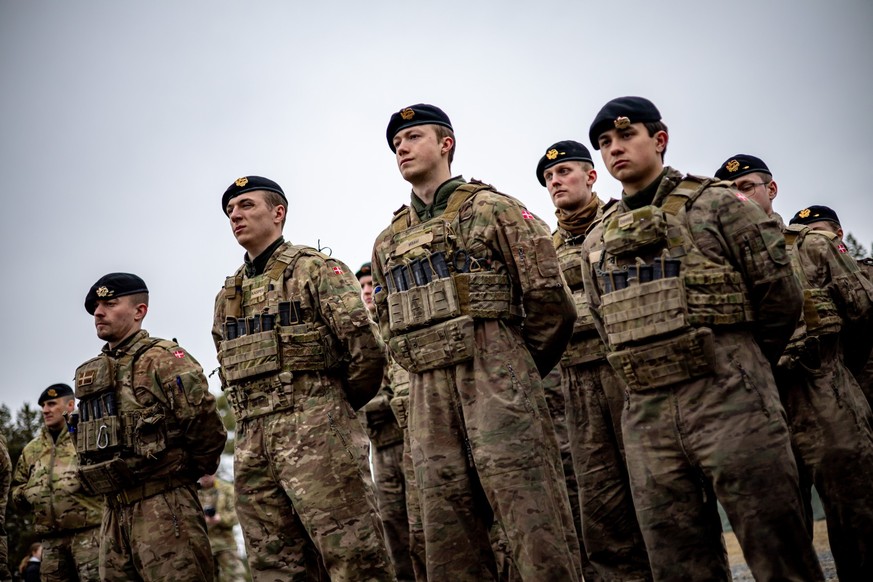 Alerte au «missile balistique» pendant la visite du chef de l'Otan