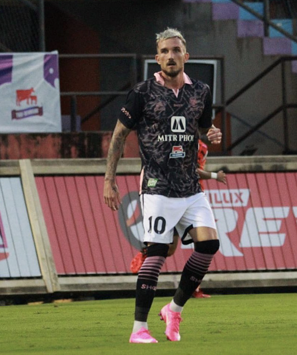 Retour à Xamax ou nouvelle aventure sportive exotique? Un choix à faire que beaucoup de gens aimeraient avoir.