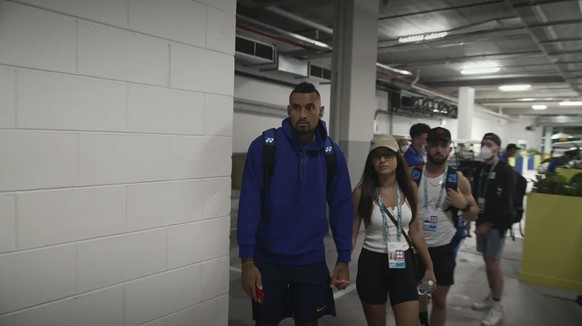 Nick Kyrgios et sa copine Costeen Hatzi, dans les coulisses de la Rod Laver Arena à Melbourne.