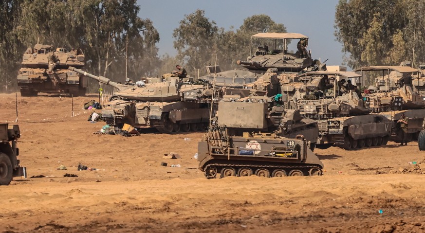 Israeli soldiers gathered for the scenario of ground maneuvers at an undisclosed location near the border with Gaza, in Israel, 24 October 2023. More than 5,000 Palestinians and over 1,400 Israelis ha ...