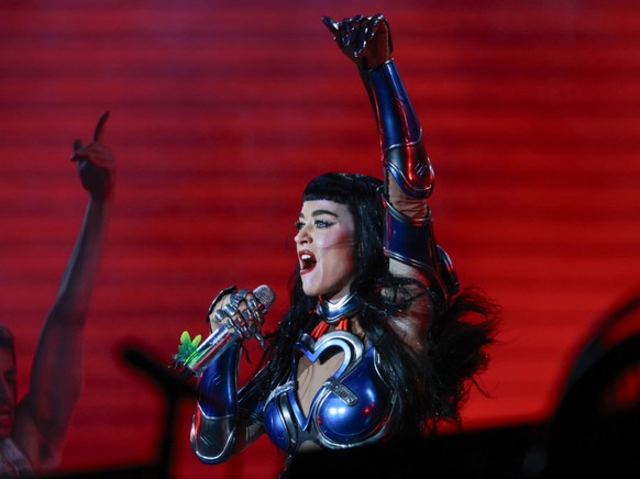 Katy Perry sera l'une des stars des cérémonies d'ouverture du Mondial