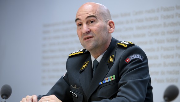 Thomas Suessli, Chef der Armee, spricht an einer Medienkonferenz ueber eine Staerkung der militaerischen Cyber-Abwehr und das neue Kommando Cyber fuer die elektronische Kriegsfuehrung, am Mittwoch, 1. ...