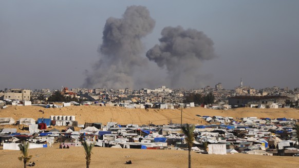 Smoke rises following an Israeli airstrike east of Rafah, Gaza Strip, Monday, May 6, 2024. (AP Photo/Ismael Abu Dayyah)