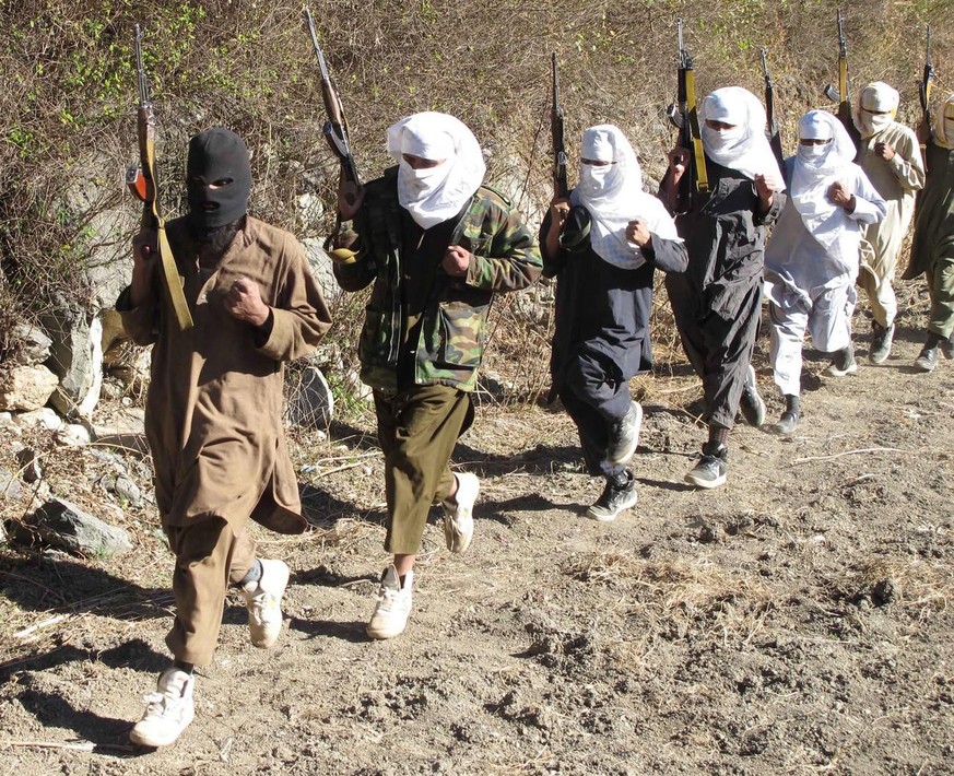 4 points pour comprendre qui sont les talibans