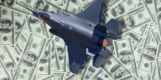 Acheter moins de F-35 à Trump pour réduire la facture? Pas si simple