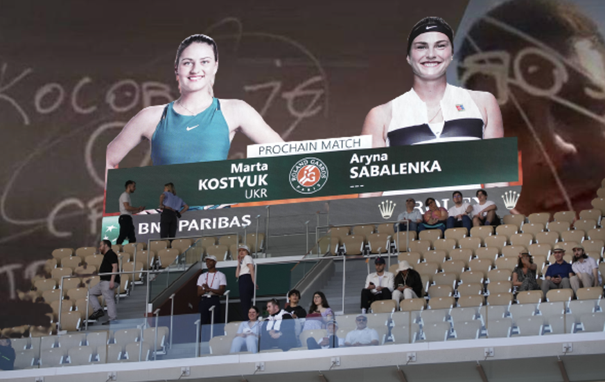 Le message pro-serbe de Novak Djokovic, la dispute entre Marta Kostyuk et Aryna Sabalenka, agitent les coulisses de Roland-Garros.