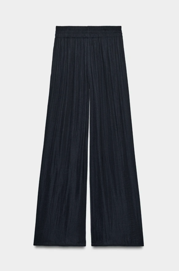 Le pantalon de la discorde est vraisemblablement celui-ci.