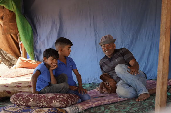 Actuellement, la famille Zawahri est hébergée à Douma.
