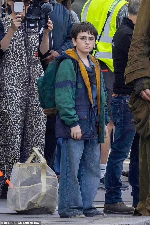 Dominic McLaughlin dans le rôle de Harry Potter