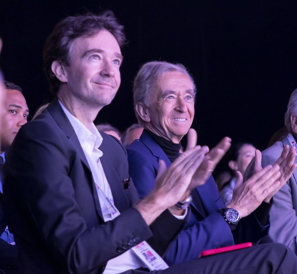 Paris, France June 16, 2022 - VivaTech exhibition for start-ups and technology - Antoine Arnault, Maurice Levy, Bernard arnault ILLUSTRATION, GENERIQUE, AMBIANCE, LOGO, STANDS, SALON, VIVA TECHNOLOGIE ...