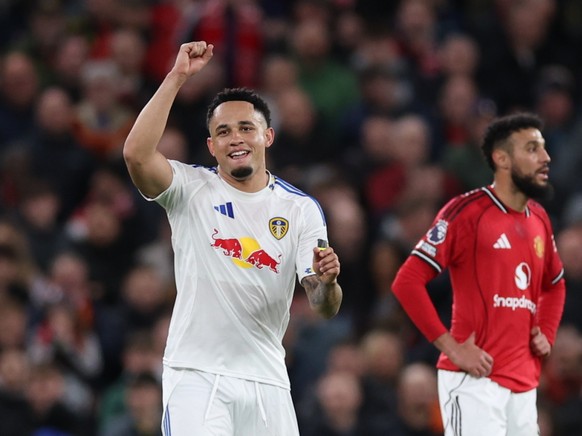 Noah Okafor a inscrit son premier doublé avec Leeds face à ManU.