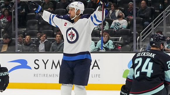 A 32 ans, Nino Niederreiter tient la grande forme avec une �quipe de Winnipeg en pleine bourre.