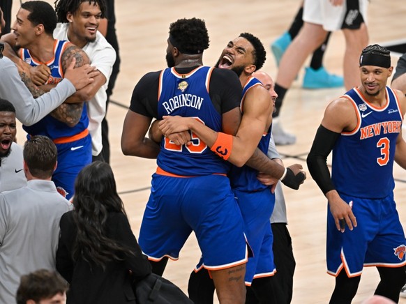 Les Knicks écrivent l'histoire en remportant un troisième titre, 53 ans après le dernier.