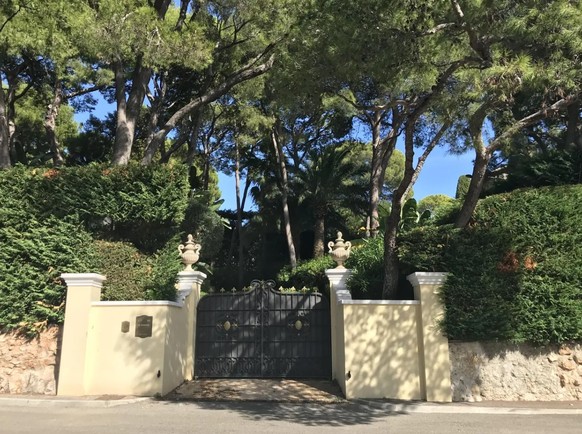 Entrée de la villa La Mauresque, propriété d'un oligarque ukrainien.