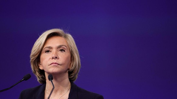 La candidate durant son meeting raté du Zénith.