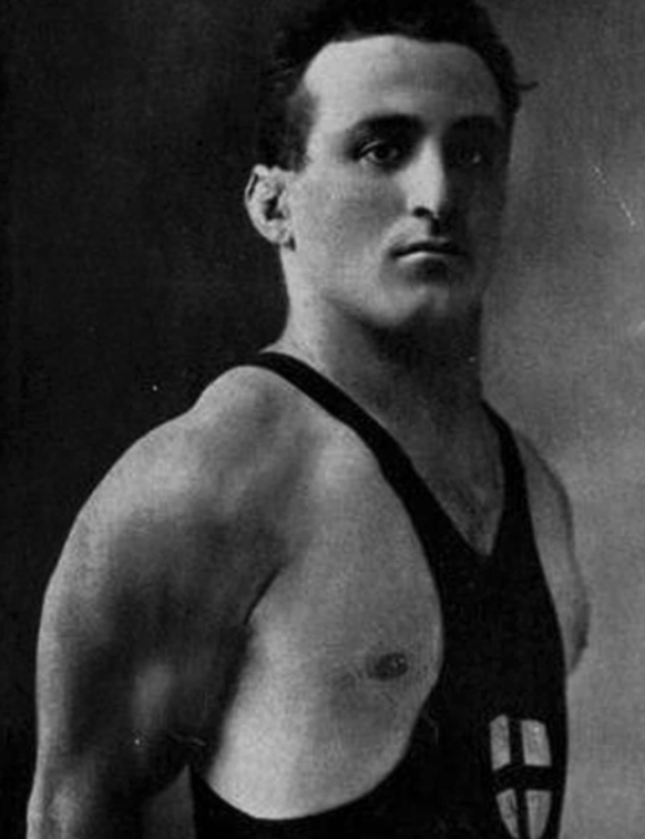 L'Italien Giovanni Gozzi a bénéficié d'un règlement peu convaincant pour remporter l'or en 1932.