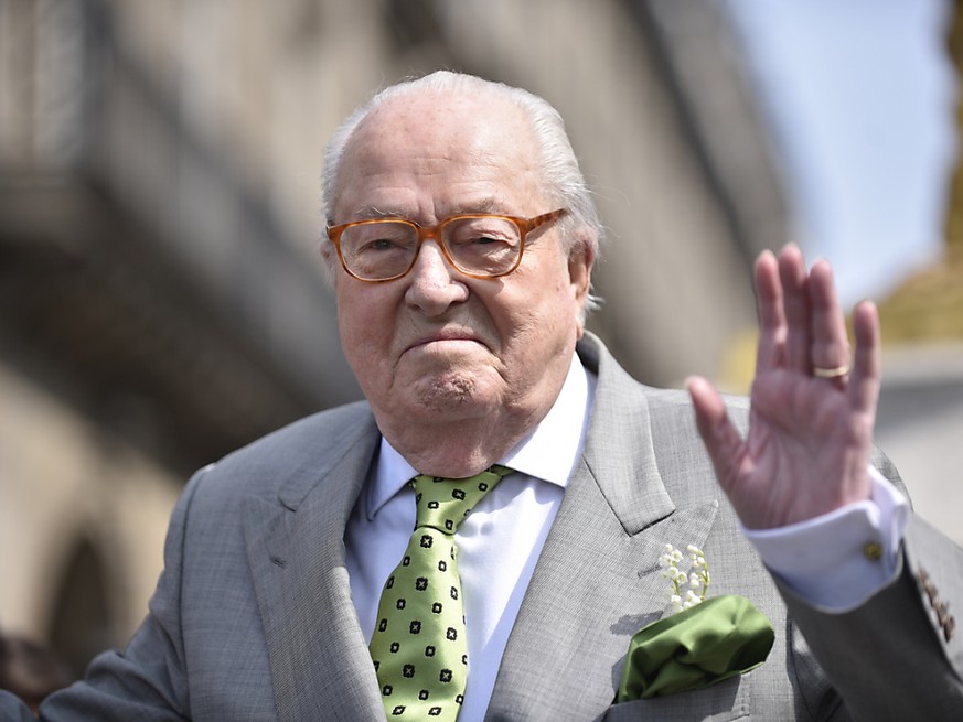 Jean-Marie Le Pen doit