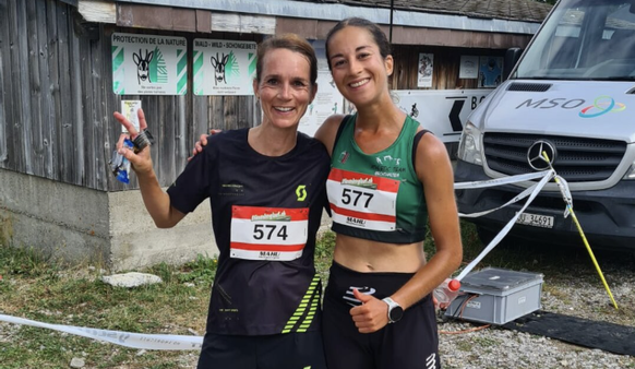 Les deux championnes après la course.