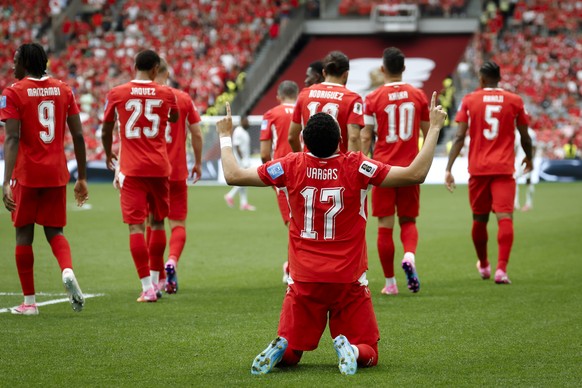 KEYPIX - Switzerland's Ruben Vargas celebrates after scoring the first goal during the World Cup Group B soccer match between Switzerland and Canada at the BC Place stadium in Vancouver, Canada,  ...