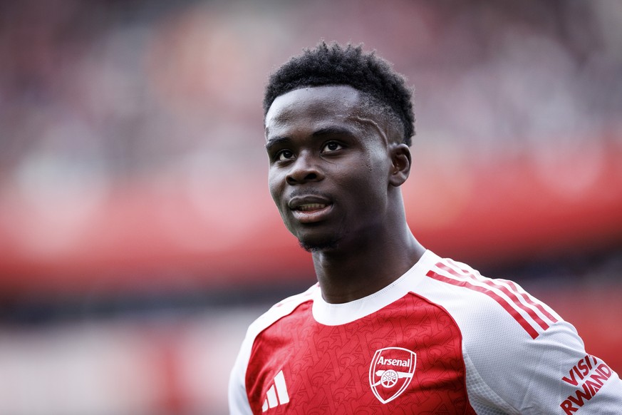 epa12113790 Bukayo Saka of Arsenal in action during the English Premier League soccer match between Arsenal FC and Newcastle United, at Emirates Stadium in London, Britain, 18 May 2025. EPA/TOLGA AKME ...