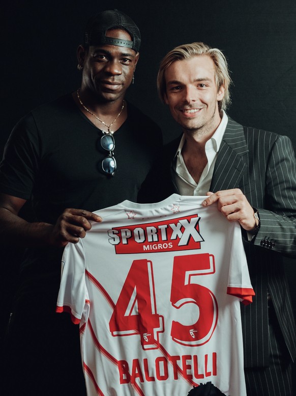 A sion, Mario Balotelli portera le No 45.