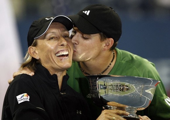 Martina Navratilova avait 50 ans lorsqu'elle a remporté l'US Open en 2006 en double mixte aux côtés de Mike Bryan.