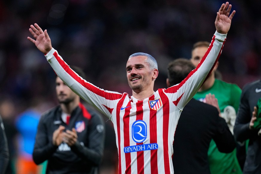 Atletico Madrid's Antoine Griezmann celebrates after the Champions League play-off second leg soccer match between Atletico Madrid and Club Brugge, in Madrid, Spain, Tuesday, Feb. 24, 2026. (AP P ...