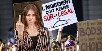 Mon utérus et moi, on vous emmerde