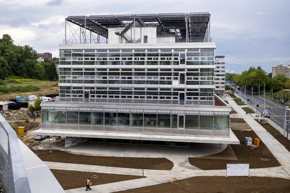 Une vue du batiment HESAV lors de la ceremonie de remise des cles a l'occasion de l'ouverture du Campus Sante le jeudi 20 aout 2026 a Chavannes-pres-Renens a cote de Lausanne. (KEYSTONE/Jean ...