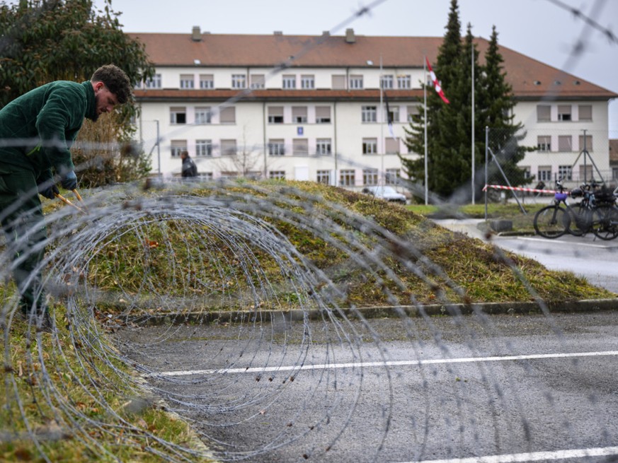 Le terrain de l'ancienne caserne militaire de la Poya n'abritera pas un camping (archives).