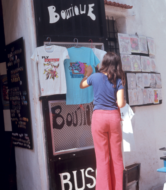 &amp;quot;Walter Rudolph – Ibiza 1976&amp;quot;

https://agonyecstasygallery.com/products/walter-rudolph-ibiza-1976