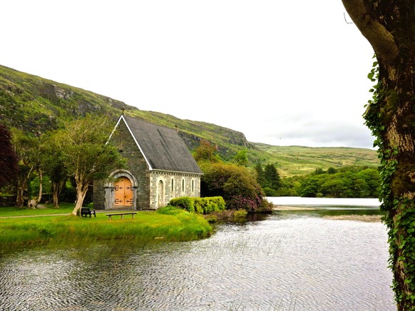 Petite, isolée, spectaculaire: la chapelle St Finbarr's Oratory.