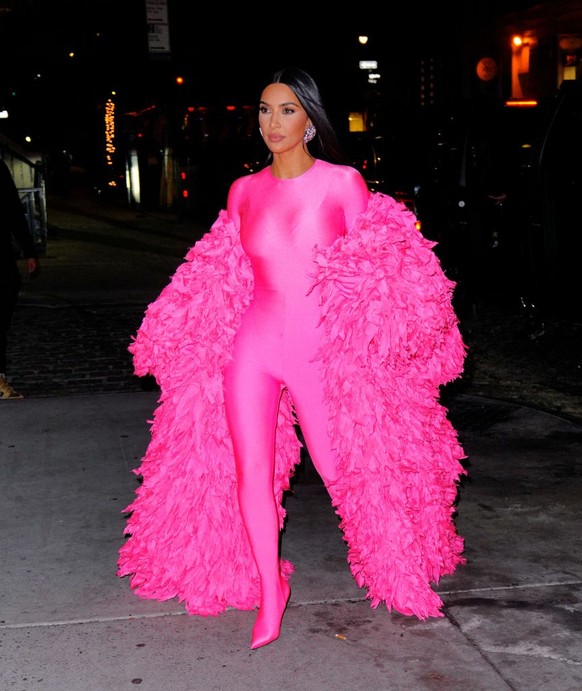 NEW YORK, NEW YORK - OCTOBER 10: Kim Kardashian arrives at the afterparty for &quot;Saturday Night Live&quot; on October 10, 2021 in New York City. (Photo by Gotham/GC images)