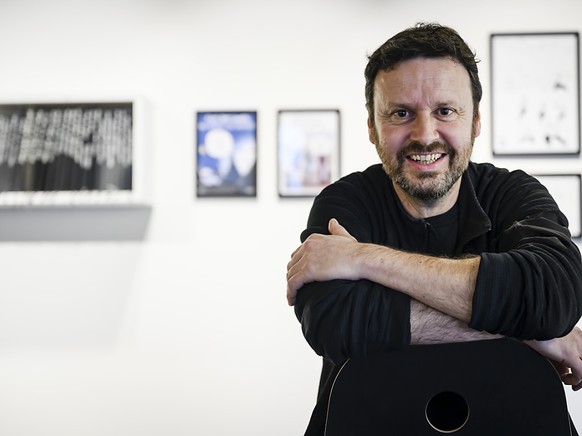 Le dessinateur de presse Pierre-Olivier Comment, dit Pitch, collabore entre autres avec Vigousse, Le Matin Dimanche, Heidi.news et Le Quotidien Jurassien.