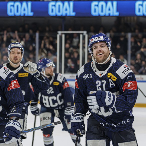 Anthony Huguenin (à droite) a été le héros de la finale côté chaux-de-fonnier.