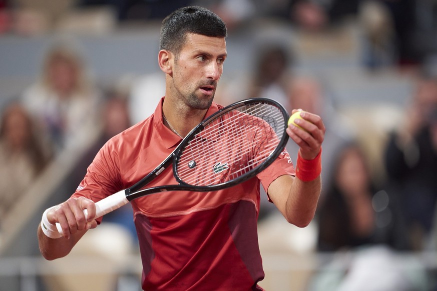 PARIS, FRANCE - MAY 30: Novak Djokovic of Serbia serves against Roberto Carballes Baena of Spain in the Men's Singles second round match on Day Five of the 2024 French Open at at Roland Garros on ...