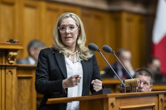 Isabelle Chappuis, Mitte-VD, beantwortet eine Frage, an der Fruehjahrssession der Eidgenoessischen Raete, am Mittwoch, 19. Maerz 2025 im Nationalrat in Bern. (KEYSTONE/Alessandro della Valle)