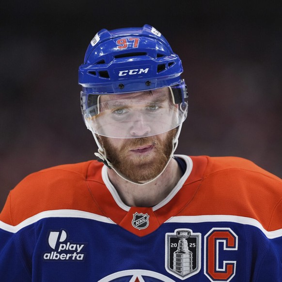 Connor McDavid est sous contrat jusqu&#039;en 2028 avec les Oilers d&#039;Edmonton. (Archives)