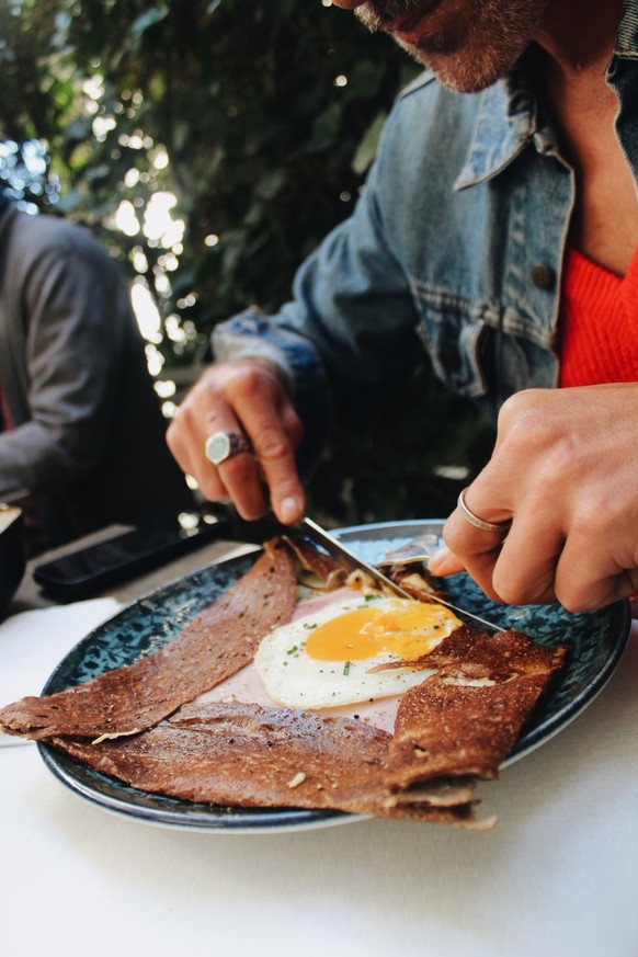 Nous avons testé les trois crêperies de Lausanne, de la toute dernière, chez Arthur, aux crêperies historiques d'Ouchy et de La Chandeleur. Notre avis.